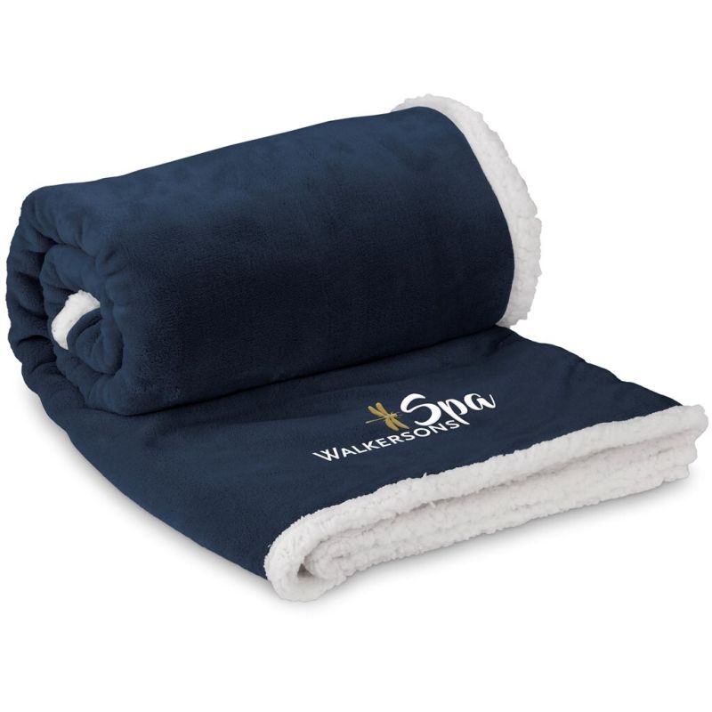 US Basic Mckinley Sherpa Personalised Fleece Blanket - Image 5